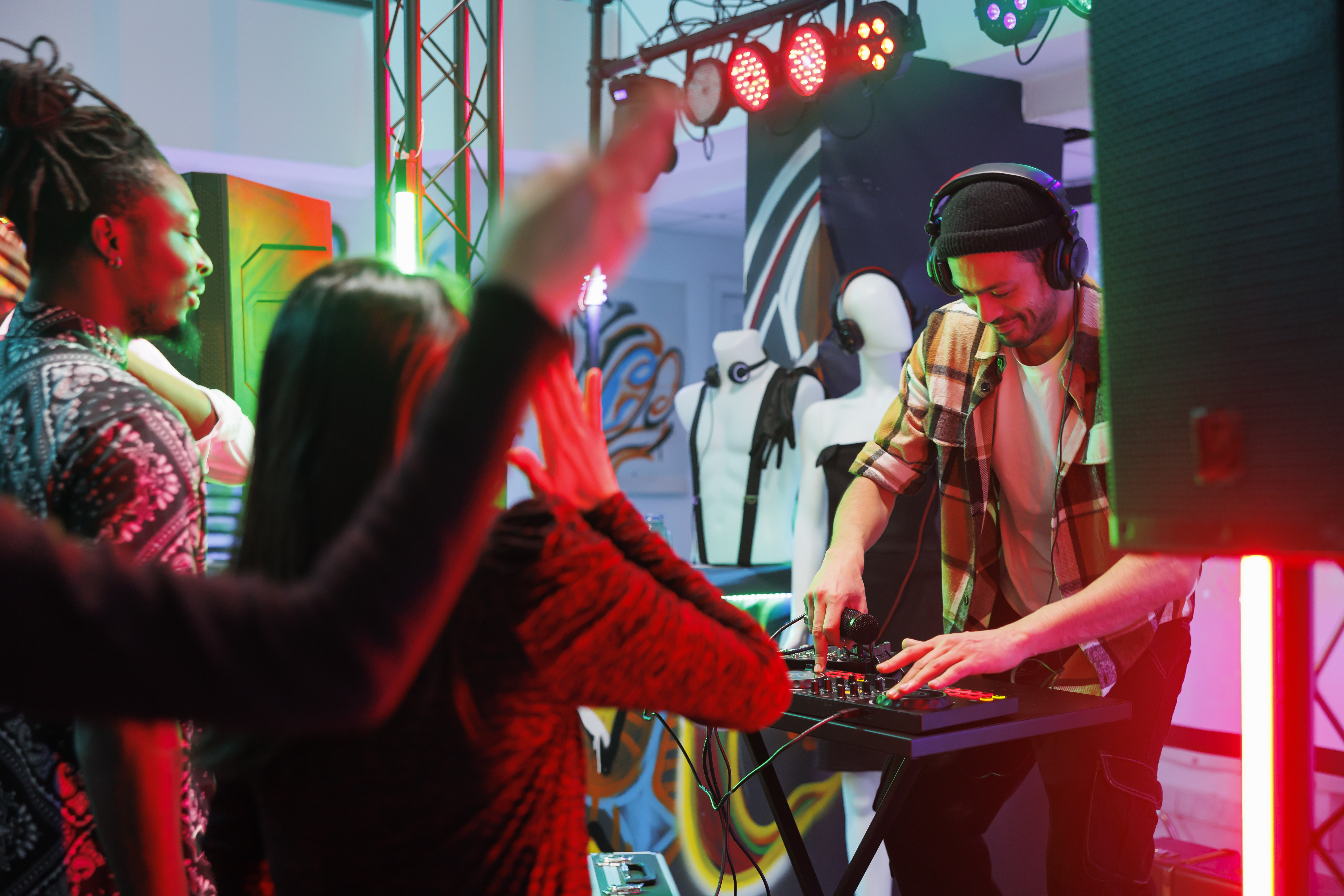 Gigs, Events & Monetization